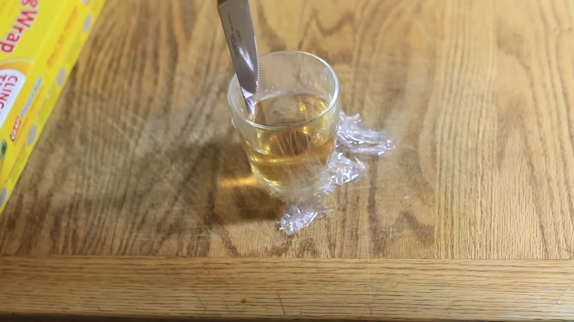 White vinegar cleaning solutions
